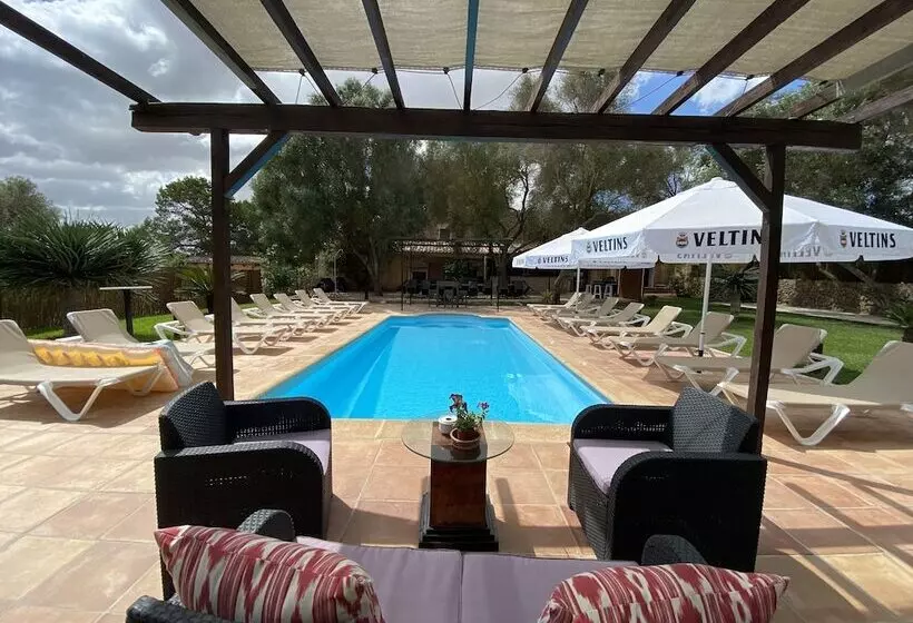 Aamiaismajoitus (B&B) Finca Sa Canova Agroturismo