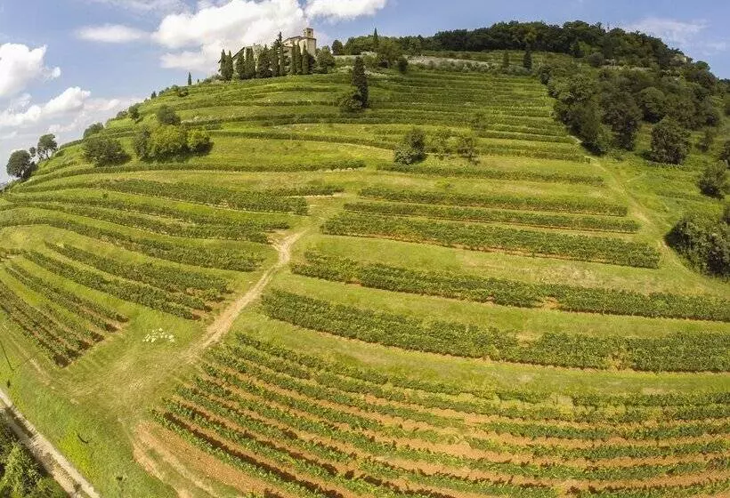 Aamiaismajoitus (B&B) L Annunciata Soul Retreat