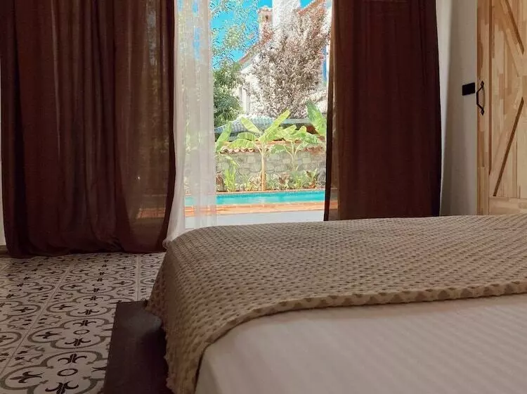 Dud Otel Alaçatı