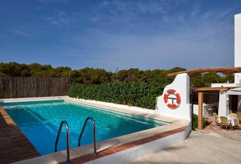 פונדק Flamingo Ibiza