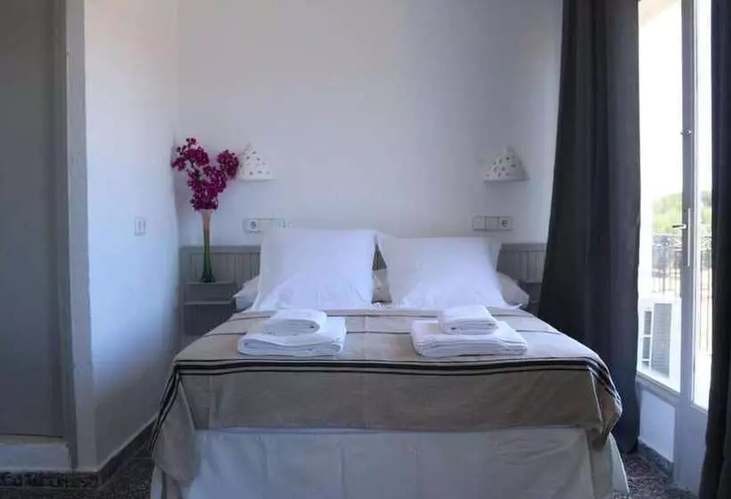 簡易ホテル Flamingo Ibiza
