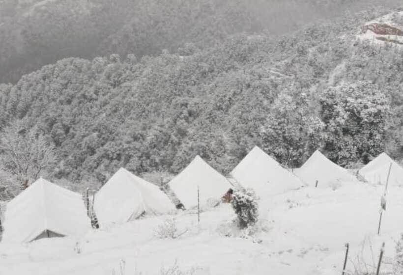 ホテル Camp Awara Dhanaulti