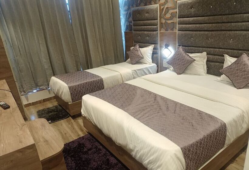 ホテル Lotus Villa