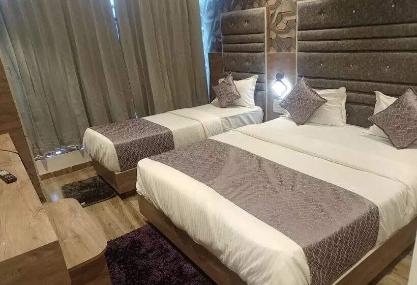 هتل Lotus Villa