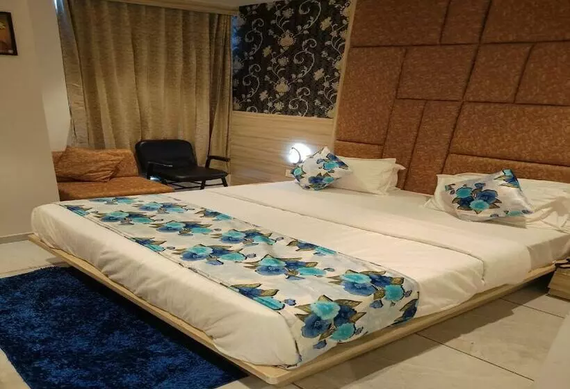 هتل Lotus Villa