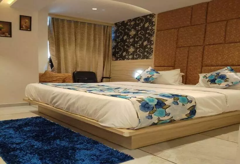 هتل Lotus Villa