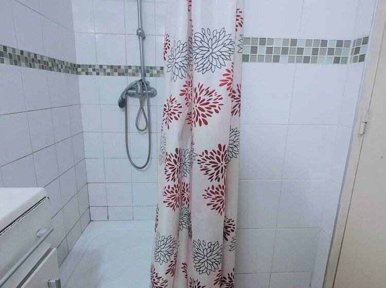 酒店 Roomate Stains