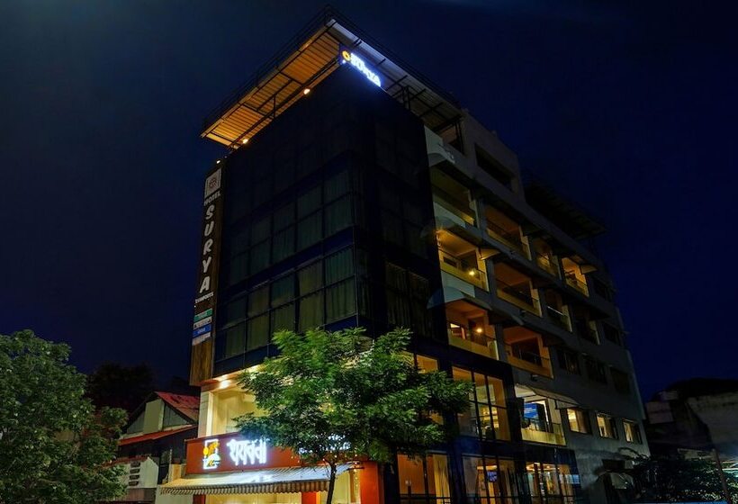 בית מלון כפרי Treebo Surya Comforts, 200 Mtrs From Kolhapur Railway Station