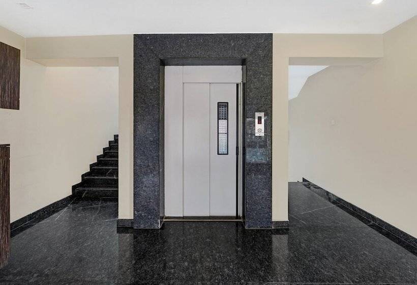 בית מלון כפרי Treebo Surya Comforts, 200 Mtrs From Kolhapur Railway Station