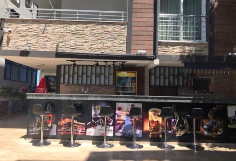 Li̇mon Otel Kiyiköy