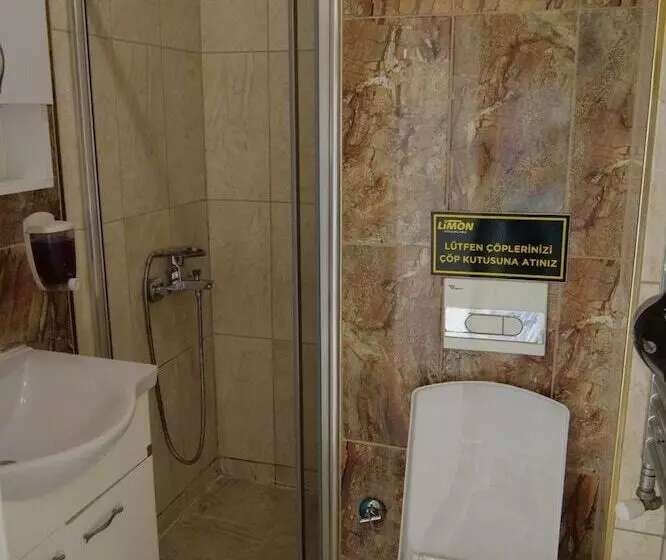 Li̇mon Otel Kiyiköy