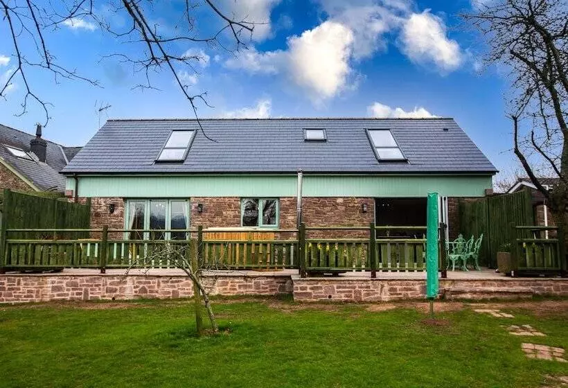 Luxury Cottage With Hot Tub In The Forest Of Dean