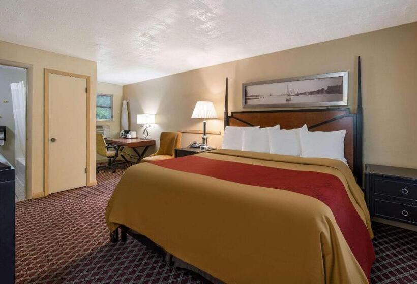 فندق على الطريق Rodeway Inn