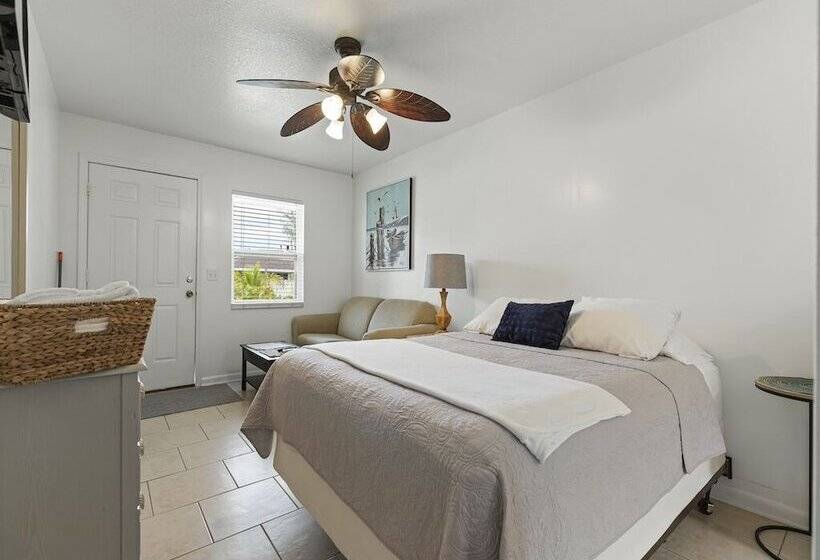 מוטל The Sportsman S Lodge & Marina