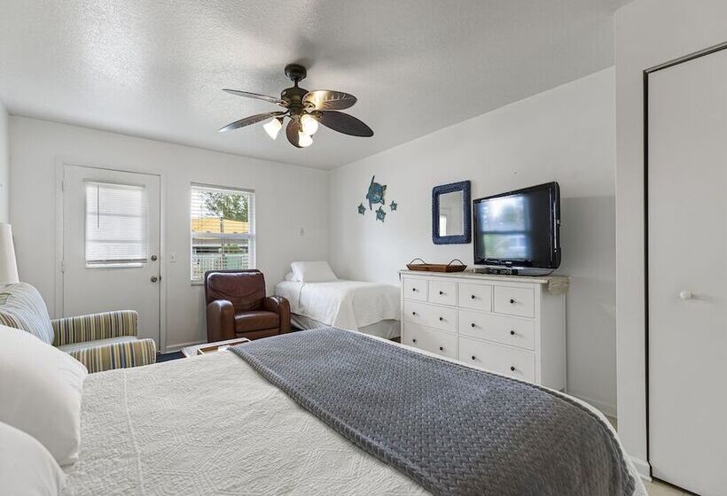 מוטל The Sportsman S Lodge & Marina