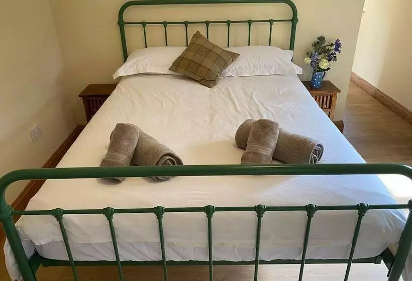 Orchard Cabin Herefordshire Wye Valley