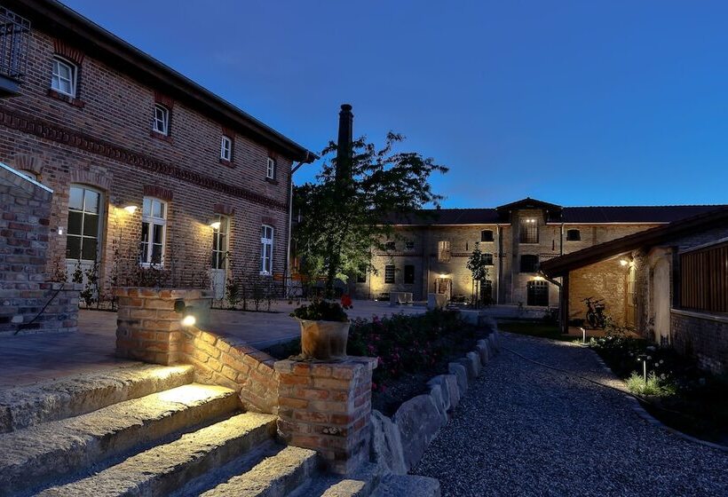 بنسيون Storchenhof Blumenow