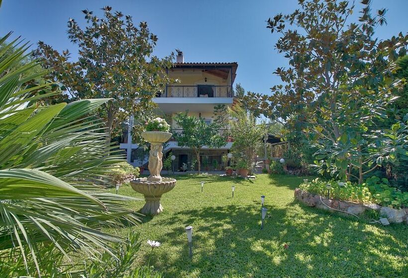 بنسيون Vacation Studio Oropos