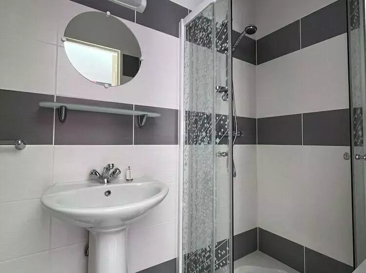 Majatalo Villa De L Eguille