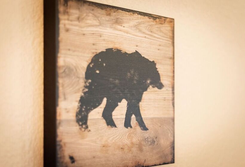 Sutter Trail Sparkles   Air Conditioned Large Family Home!