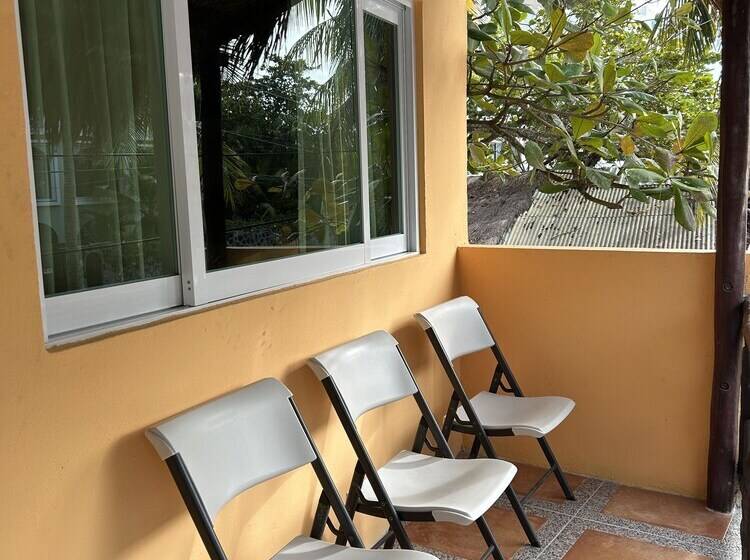 The Diving Lodge Downtown