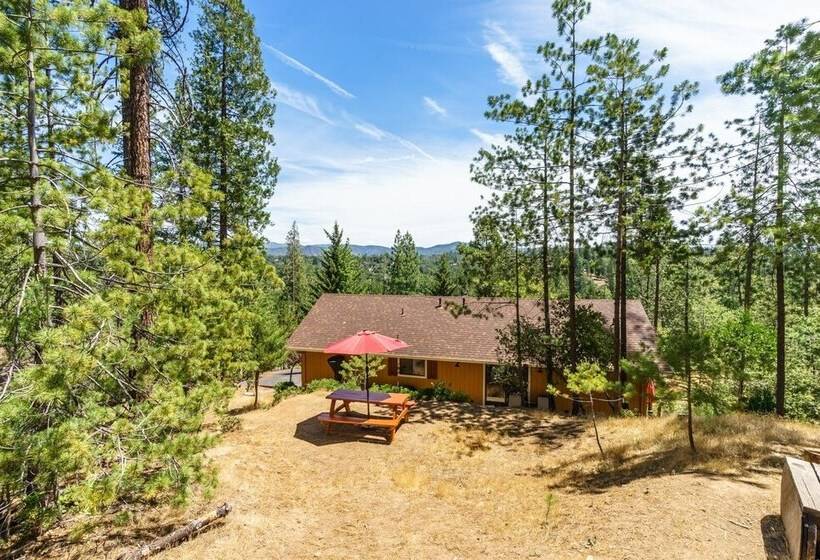 The Happy Place   Mountain Views And Amenities Galore By Yosemite Region Resorts