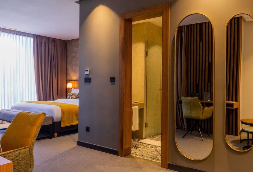 هاستل Urban Hotel And Spa