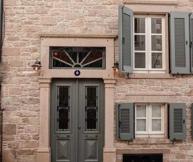 Hotelli Ali Baris Pansiyon Cunda