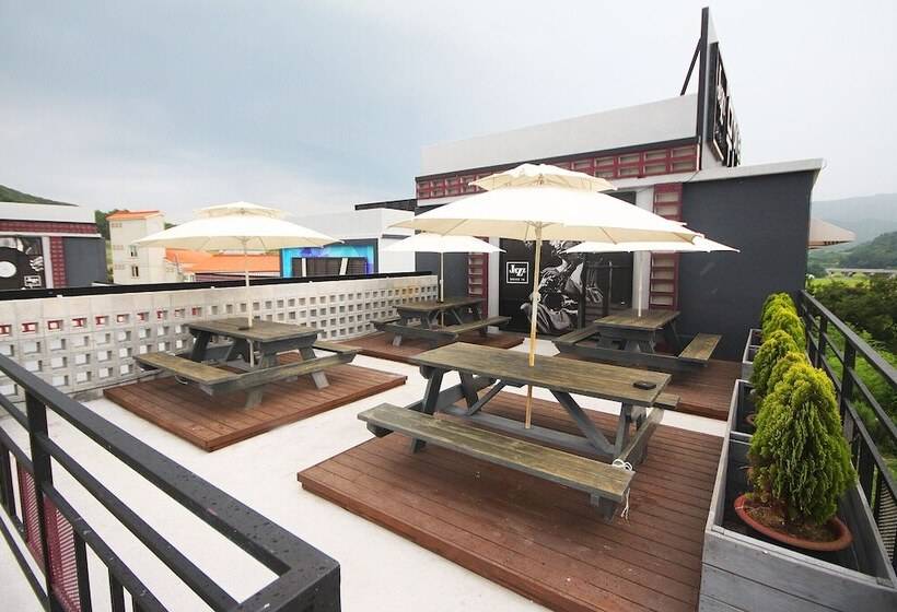 Buan Gyeokpo Jazz Motel And Pension