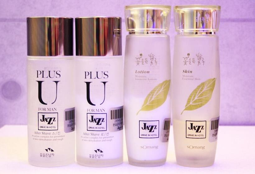 Buan Gyeokpo Jazz Motel And Pension