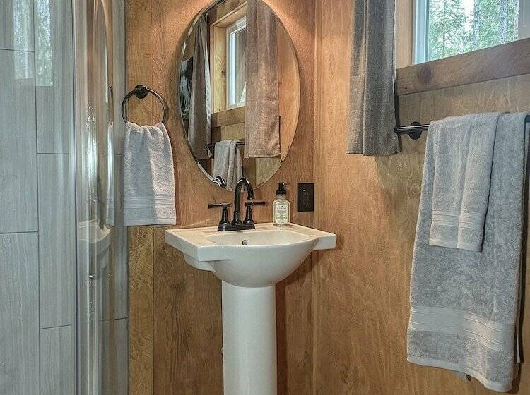 Cozy Priest Lake Cabin In The Woods