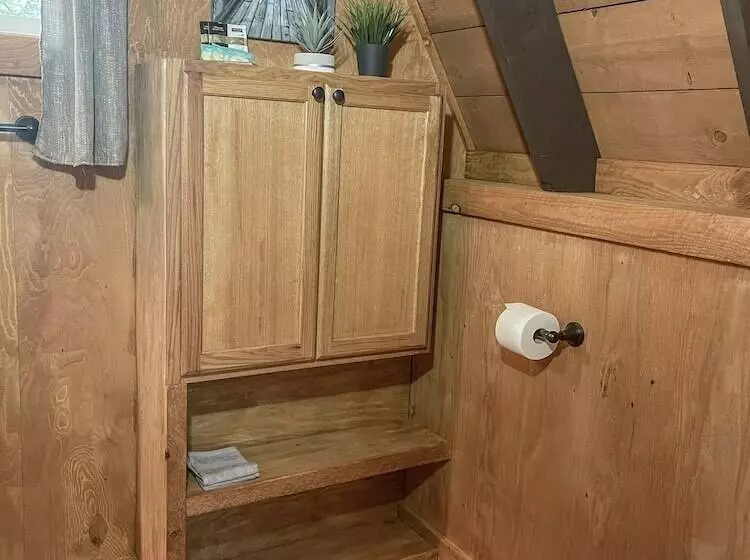 Cozy Priest Lake Cabin In The Woods
