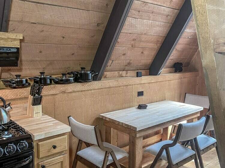 Cozy Priest Lake Cabin In The Woods