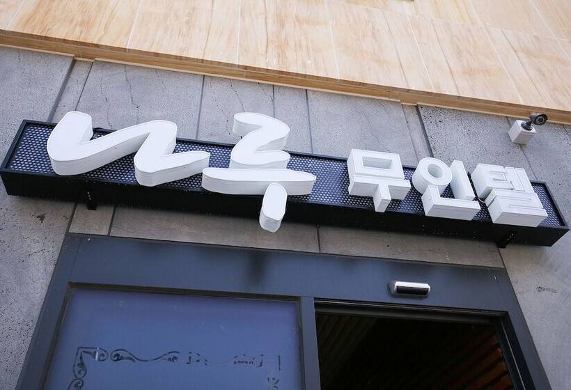 Daejeon Sintanjin Naru Motel