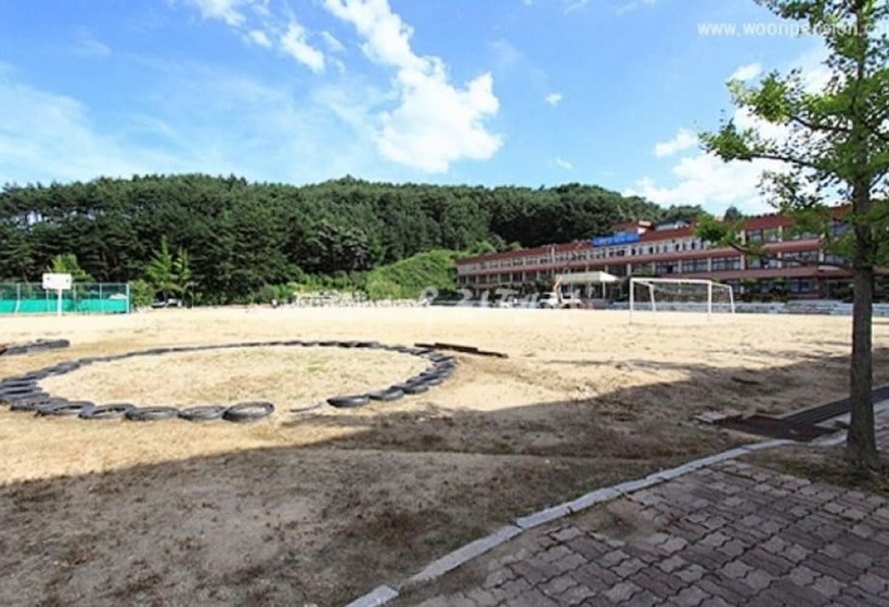 Donghae Suwonji Pension