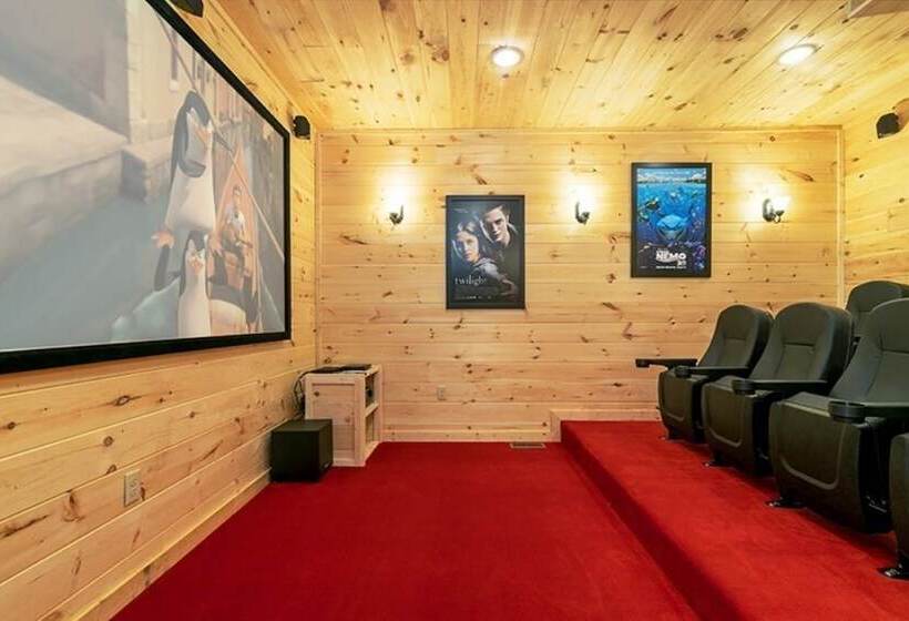 Donwell Manor 4 Bedrooms, 4 Baths, Sleeps 16 4 Cabin By Redawning