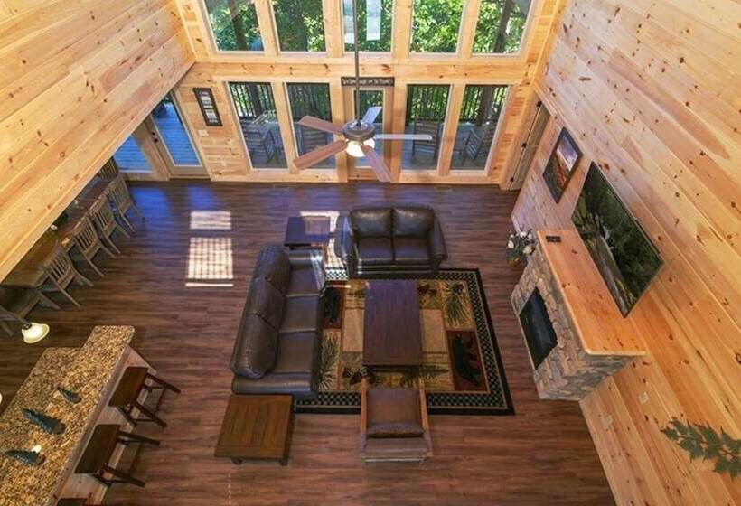 Donwell Manor 4 Bedrooms, 4 Baths, Sleeps 16 4 Cabin By Redawning