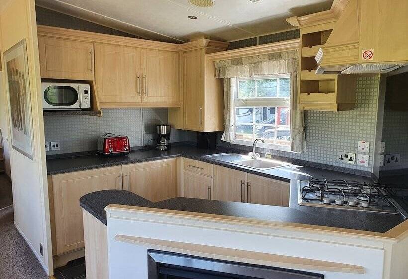 Gaerhyfryd Static Caravan