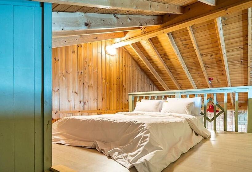 Gapyeong Atthemorn Dokchae Pension