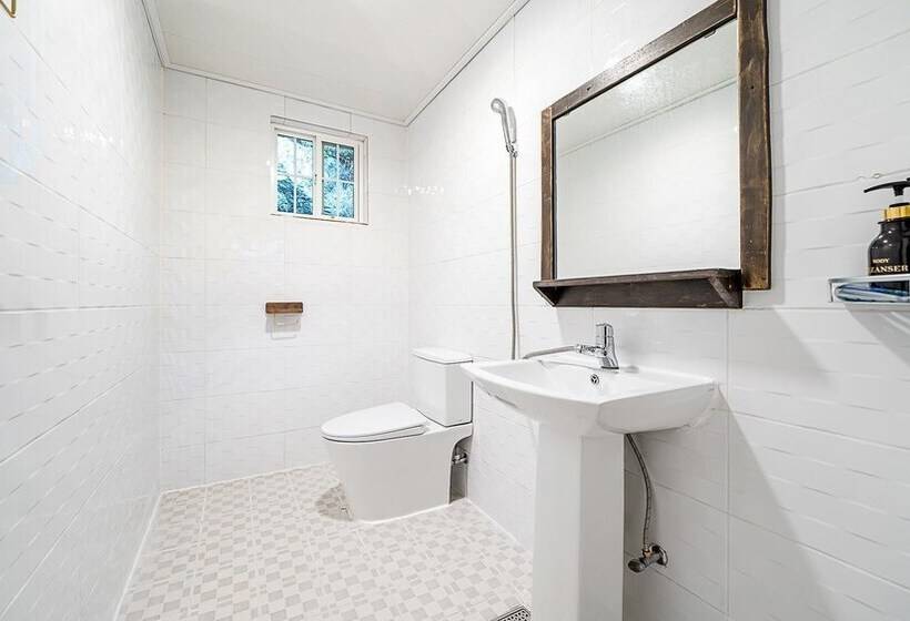 Gapyeong Atthemorn Dokchae Pension