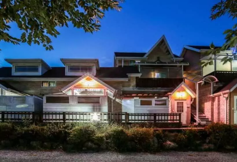 Gapyeong Haneuldari Pet Pension