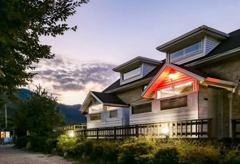 Gapyeong Haneuldari Pet Pension