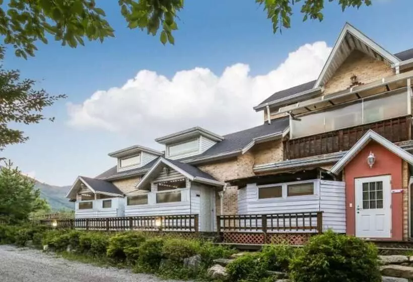 Gapyeong Haneuldari Pet Pension