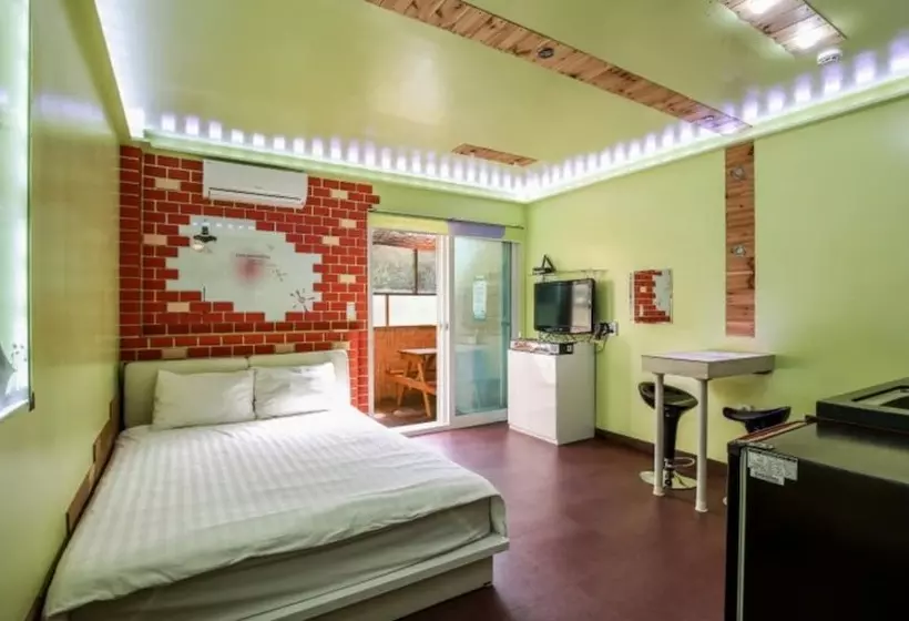 Gapyeong Haneuldari Pet Pension