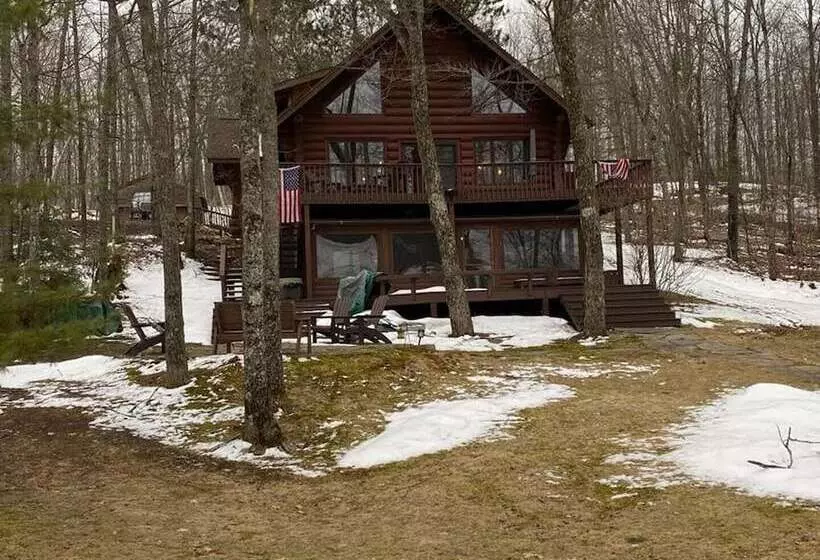 Grand View Log Cabin