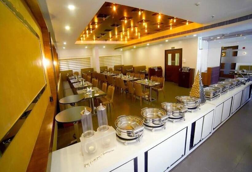 호텔 Alexander Luxury