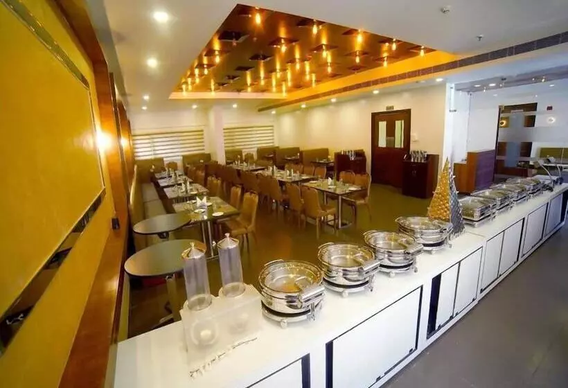 Hotelli Alexander Luxury