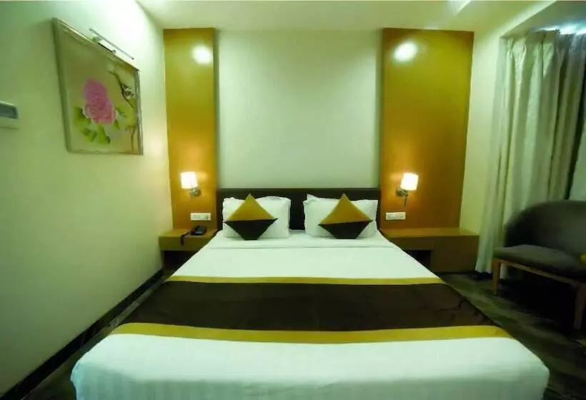 Hotelli Alexander Luxury