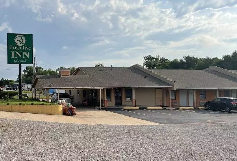 Hotelli Executive Inn Of Purcell