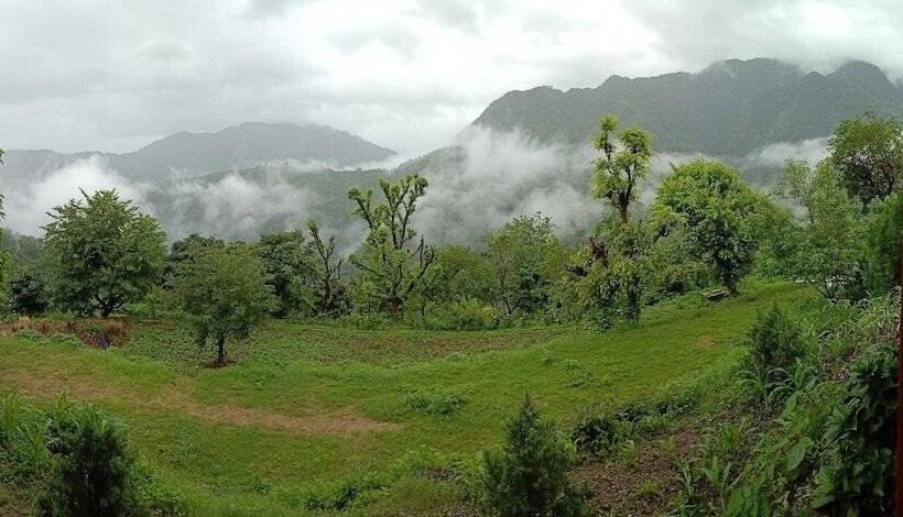 酒店 Itharna Eternity Retreat